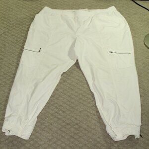 Zenergy Jogger Cargo Pants 3 / XL  White Pull On Lightweight Stretch EUC 36 X 27